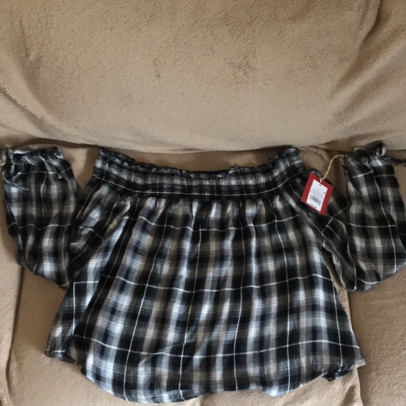 Mossimo - Picture 2 of 3